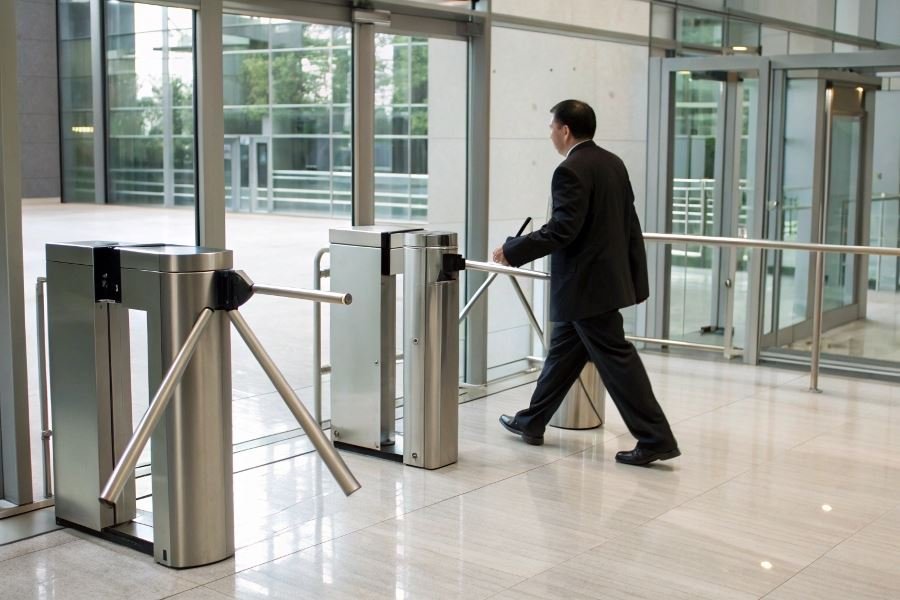 2029-security-turnstiles-tripod-or-full-height