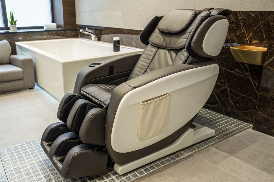 220-massage-chair-selection-for-cosmetologists
