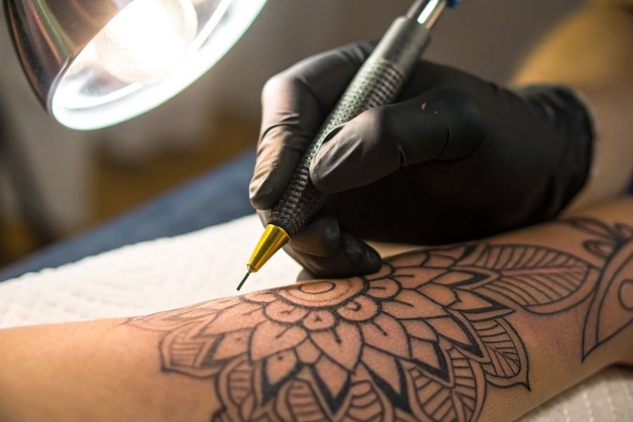 328-tattoo-pencil-evolution-marking-art